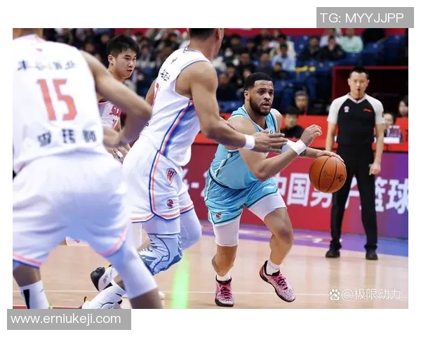 2017年CBA辽宁队与青岛队激战回顾精彩瞬间与赛场亮点分析 2017年CBA辽宁队与青岛队激战回顾精彩瞬间与赛场亮点分析