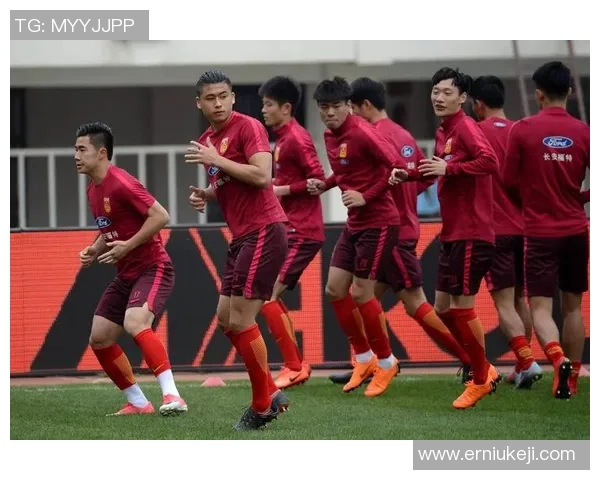 亚运男足精彩对决乌兹别克与香港激情碰撞展现足球魅力 亚运男足精彩对决乌兹别克与香港激情碰撞展现足球魅力