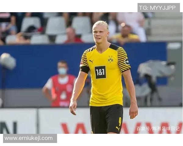 哈兰德:足球场上的新星崛起与未来潜力解析 哈兰德:足球场上的新星崛起与未来潜力解析