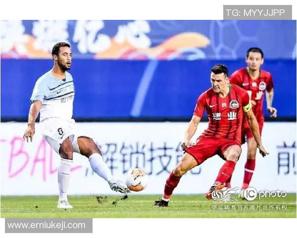 富力与河南建业足球对决精彩回顾与赛后分析