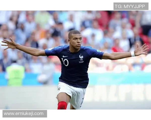 姆巴佩欧冠夜大放异彩赛后发言引发对未来去向的猜测与期待 姆巴佩欧冠夜大放异彩赛后发言引发对未来去向的猜测与期待