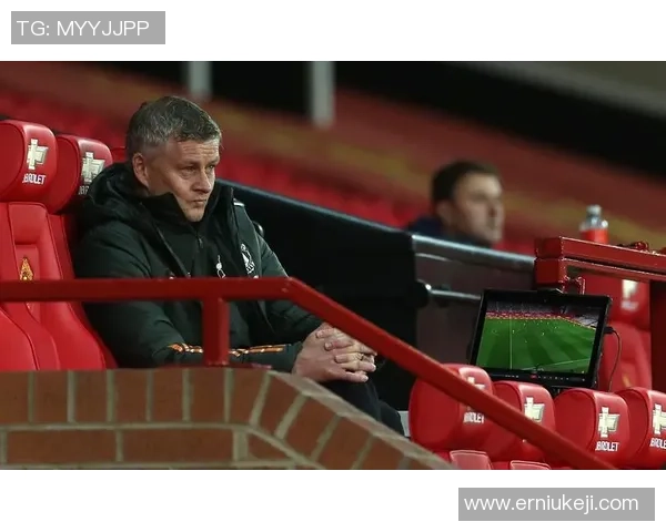 索肖与布尔格对决战术解析及球员表现全面分析 索肖与布尔格对决战术解析及球员表现全面分析